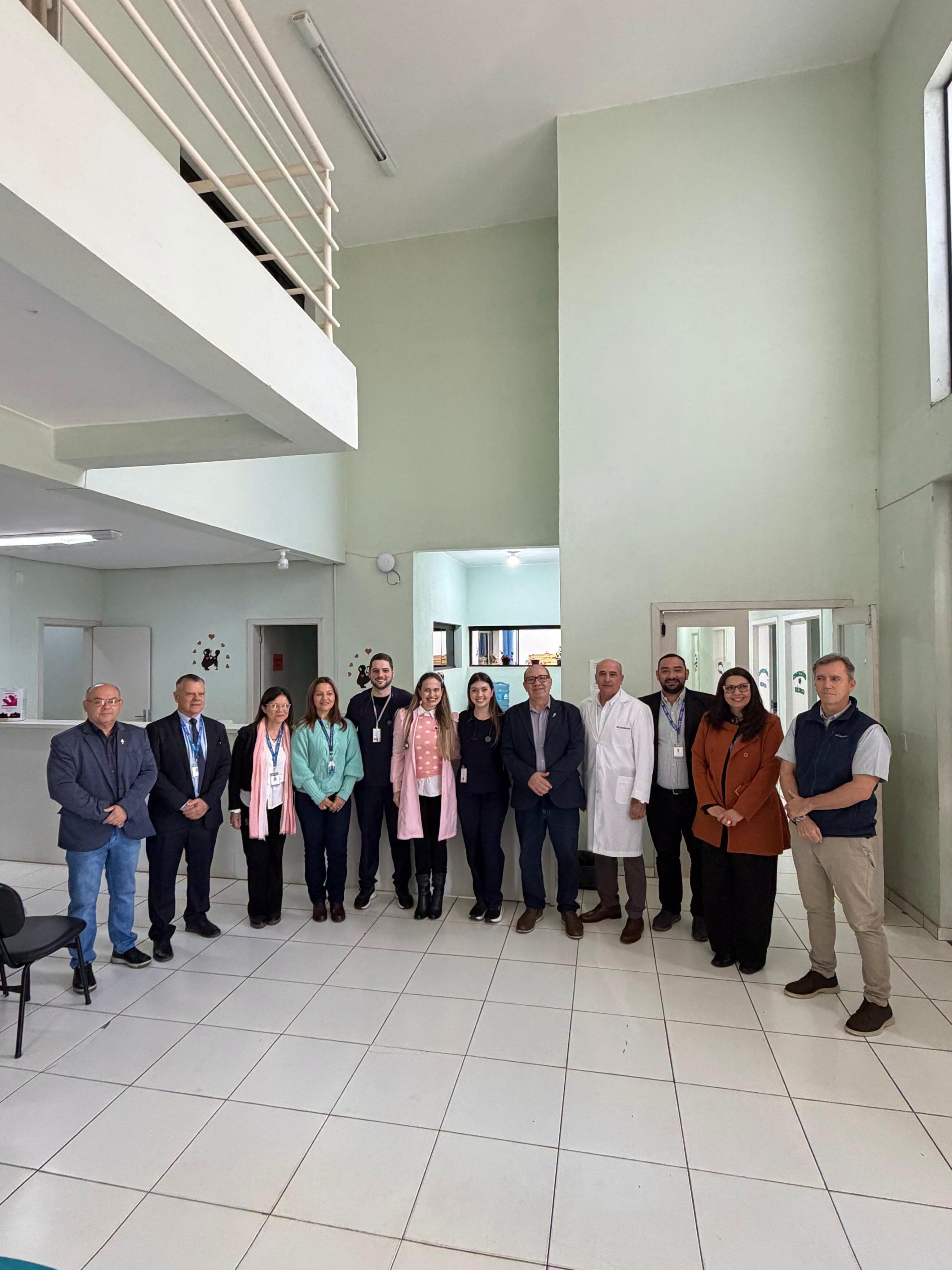 Teve início nesta segunda-feira (26) o estágio de dois estudantes de Medicina da Faculdade Barceló, de Santo Tomé, na Argentina, no Centro de Atendimento em Saúde (CASA), em São Borja. 
